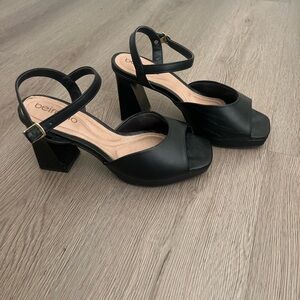 Beira Rio black heeled sandals